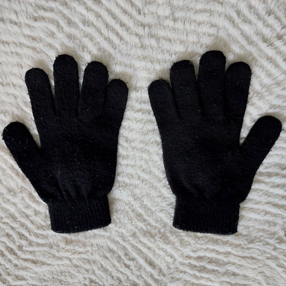 Anarchy Embroidered Winter Gloves